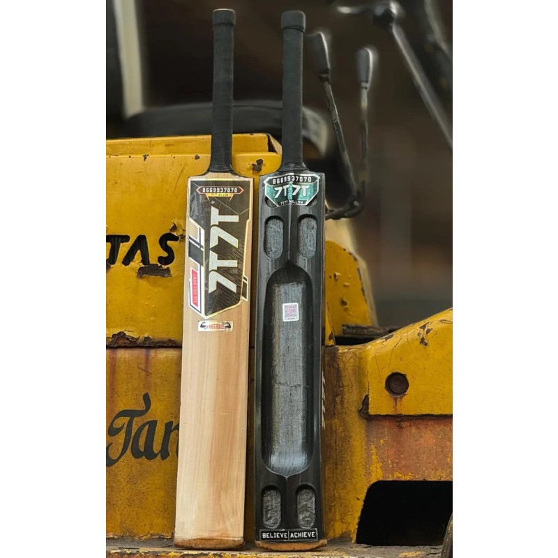 7T7T BAHUBALI EDITION CRICKET BAT
